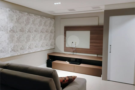 Apartamento à venda com 3 quartos, sendo 1 suíte, no Centro, São Bernardo do Campo, SP