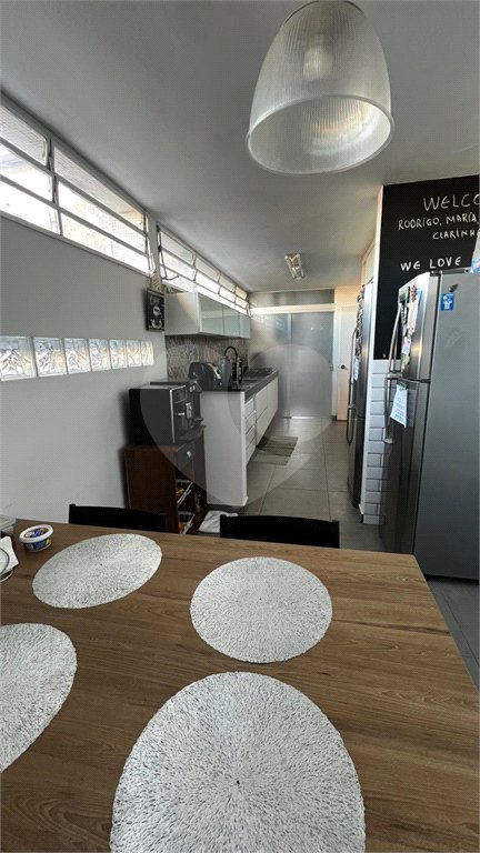 Sobrado à venda com 3 quartos, sendo 1 suíte, em Vila Mariana, São Paulo, SP