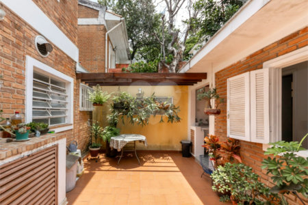 Casa à venda com 3 quartos em Jardim Petrópolis, São Paulo, SP