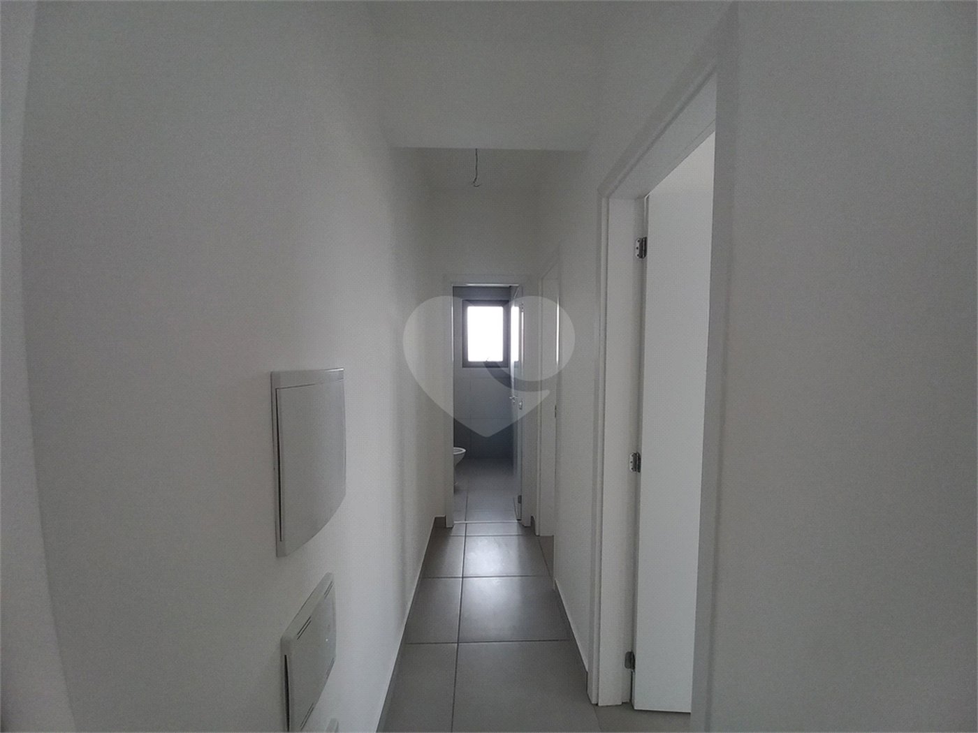 Apartamento à venda com 2 quartos, sendo 1 suíte,  em Além Ponte, Sorocaba, SP