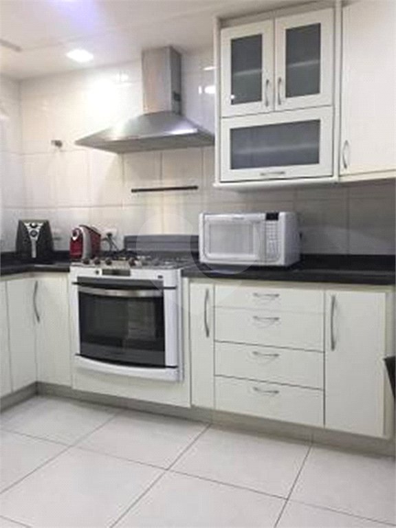 Casa à venda com 4 quartos, sendo 3 suítes, no condomínio Residencial Nova Cantareira, São Paulo - SP