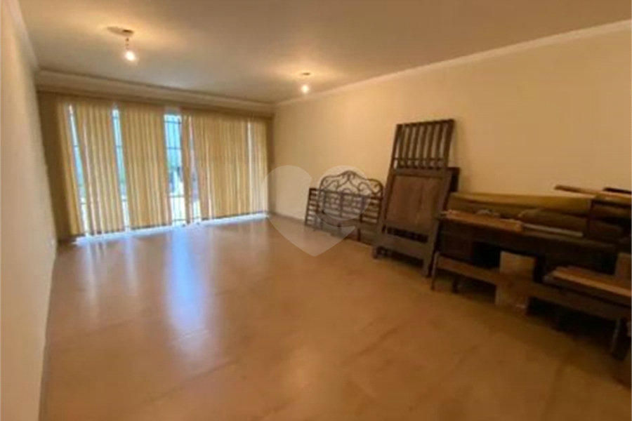 Sobrado à venda ou para alugar com 5 quartos, sendo 3 suítes, em Santana, São Paulo, SP