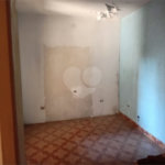 Casa Térrea à venda com 4 quartos, sendo 1 suíte, em Vila Antonieta, São Paulo, SP