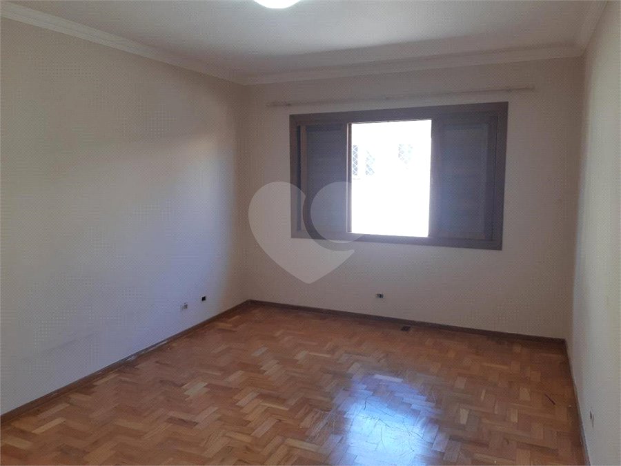 Sobrado à venda com 3 quartos, sendo 1 suíte,  em Jardim Olympia, São Paulo, SP