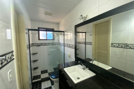 Casa à venda com 2 quartos, sendo 1 suíte, em Campo Grande, Rio de Janeiro, RJ