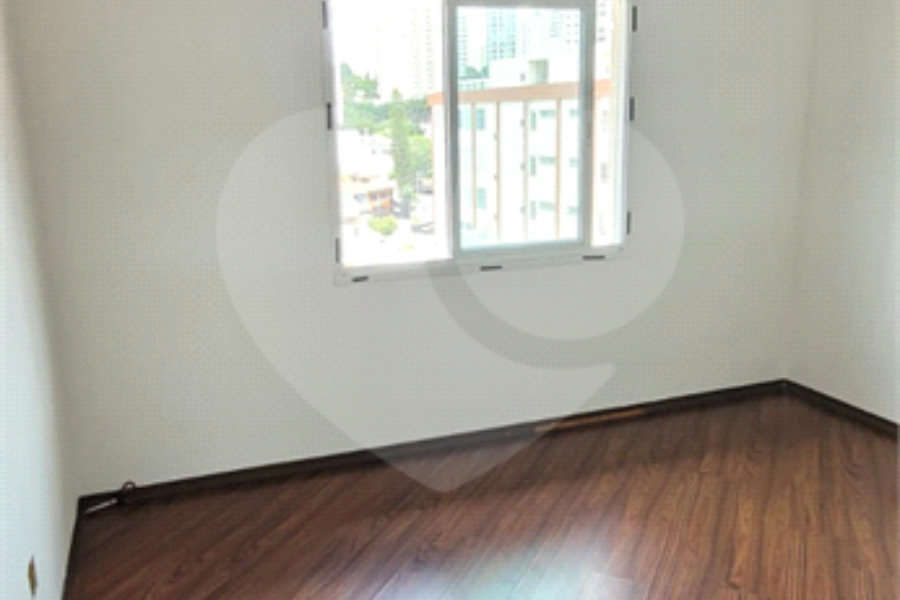 Sobrado à venda com 5 quartos, sendo 1 suíte, em Santana, São Paulo, SP