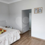 Casa à venda com 4 quartos, sendo 2 suítes, no condomínio Residencial Villaggio Paradiso, Itatiba - SP