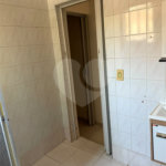 Sobrado à venda com 4 quartos em Vila Zat, São Paulo, SP