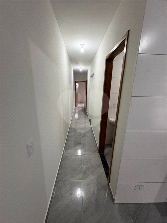 Casa à venda com 3 quartos, sendo 1 suíte, no condomínio Felipe Camarao, Poá - SP
