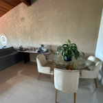 Casa à venda com 3 quartos, sendo 1 suíte, no condomínio Residencial Jardim das Flores 1510, Cotia - SP