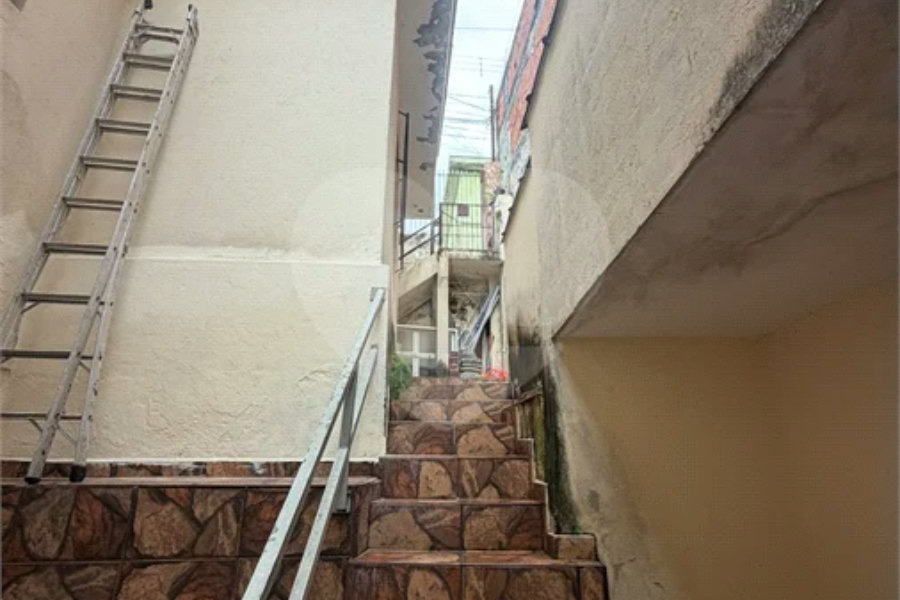 Casa à venda com 6 quartos, sendo 2 suítes, em Freguesia do Ó, São Paulo, SP