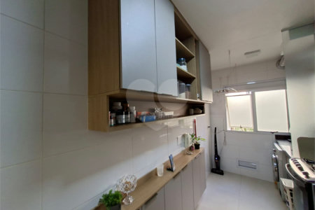 Apartamento à venda com 3 quartos, sendo 1 suíte,  em Jardim das Vertentes, São Paulo, SP