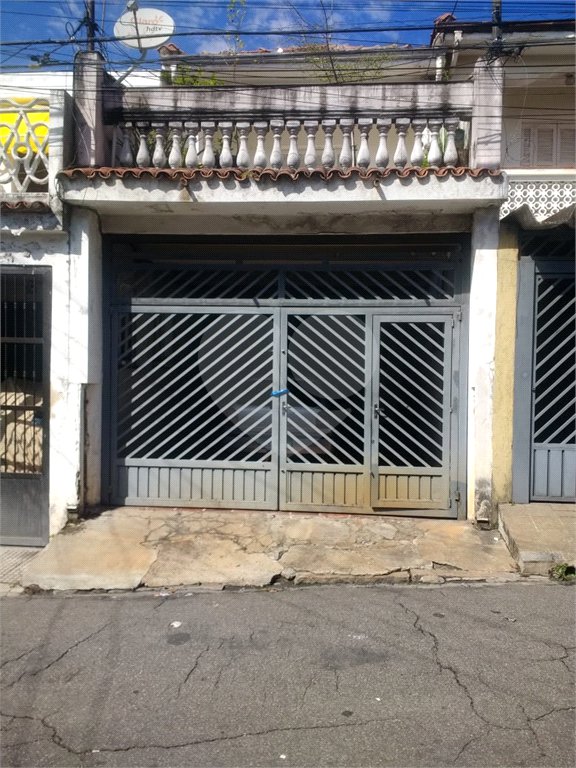 Sobrado à venda com 2 quartos em Pari, São Paulo, SP