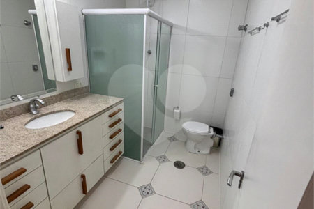 Casa de Vila à venda com 3 quartos, sendo 1 suíte, em Vila Cordeiro, São Paulo, SP