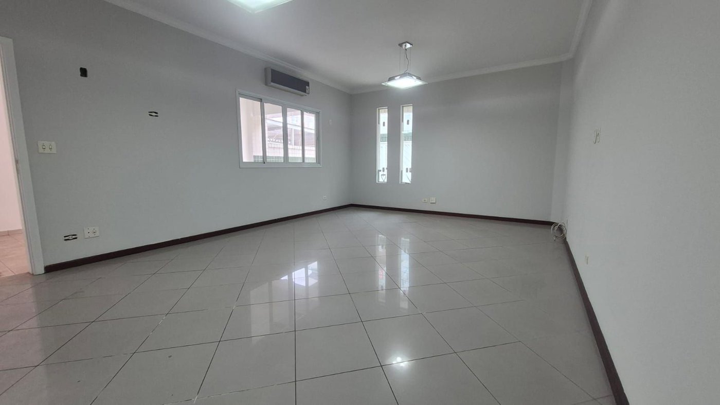 Casa com 4 dormitórios à venda, 262 m² por R$ 2.500.000,00 - Ponta da Praia - Santos/SP