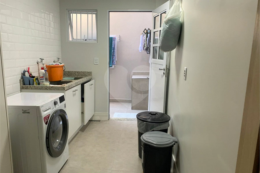 Sobrado à venda com 4 quartos, sendo 3 suítes, em Imirim, São Paulo, SP