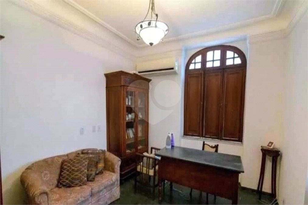 Casa à venda com 5 quartos, sendo 1 suíte,  em Tijuca, Rio de Janeiro, RJ