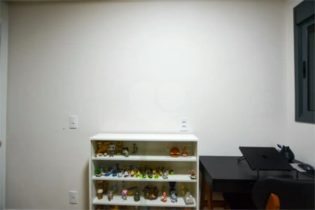 Apartamento à venda com 2 quartos, sendo 1 suíte, em Ferreira, São Paulo, SP