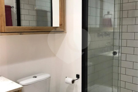 Sala à venda com 1 suíte em Chácara Santo Antônio, São Paulo, SP