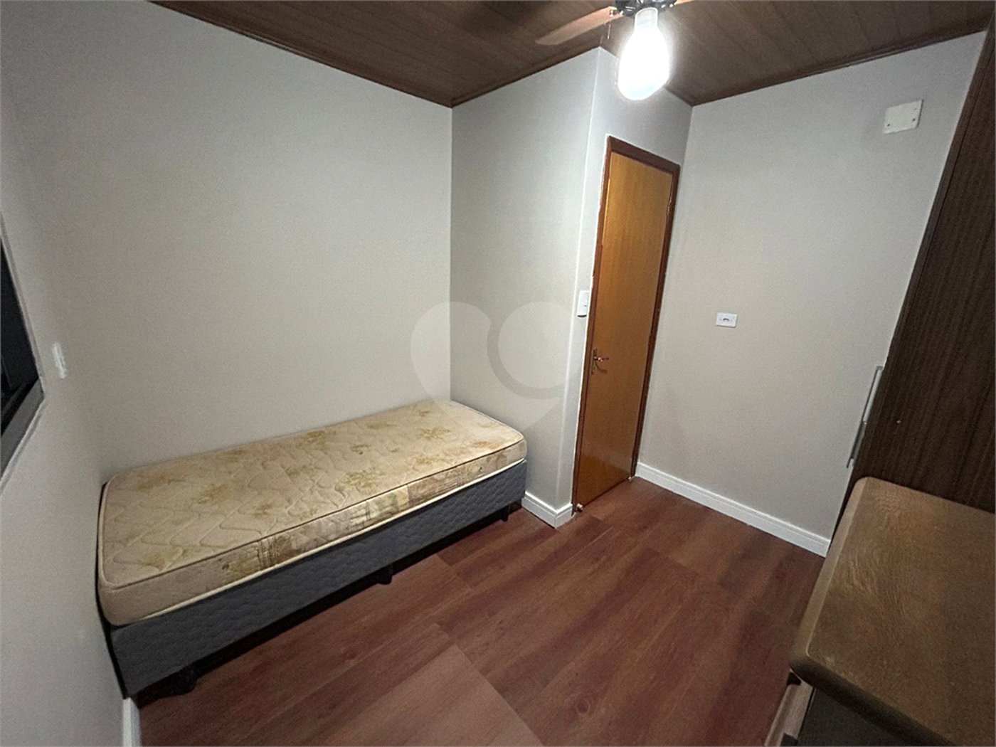 Casa à venda com 4 quartos, sendo 1 suíte, no Centro, Cravinhos, SP