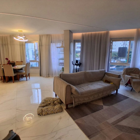 Apartamento de 3 Quartos à venda na Pompéia - Santos/SP | Vista livre | A 1 quadra da praia