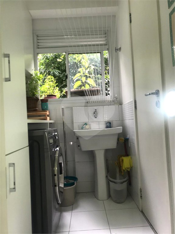 Apartamento à venda com 3 quartos, sendo 1 suíte,  em Lar São Paulo, São Paulo, SP