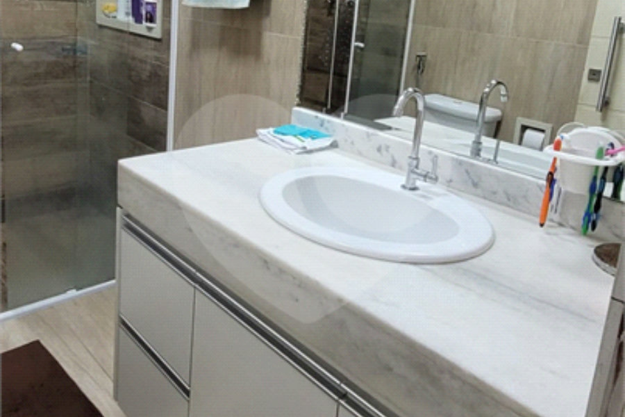 Casa à venda com 3 quartos, sendo 1 suíte,  em Parque Edu Chaves, São Paulo, SP