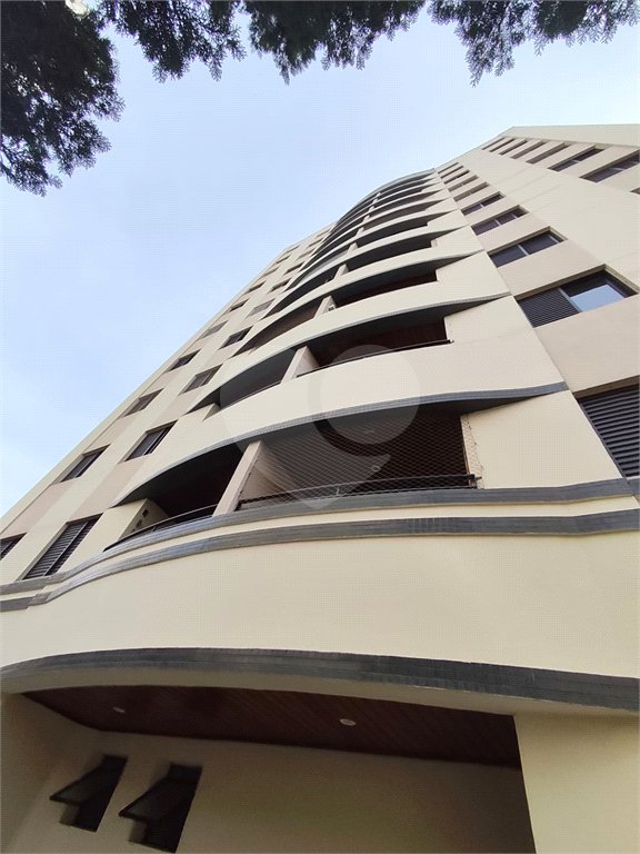 Apartamento à venda com 3 quartos, sendo 1 suíte,  em Vila Monumento, São Paulo, SP