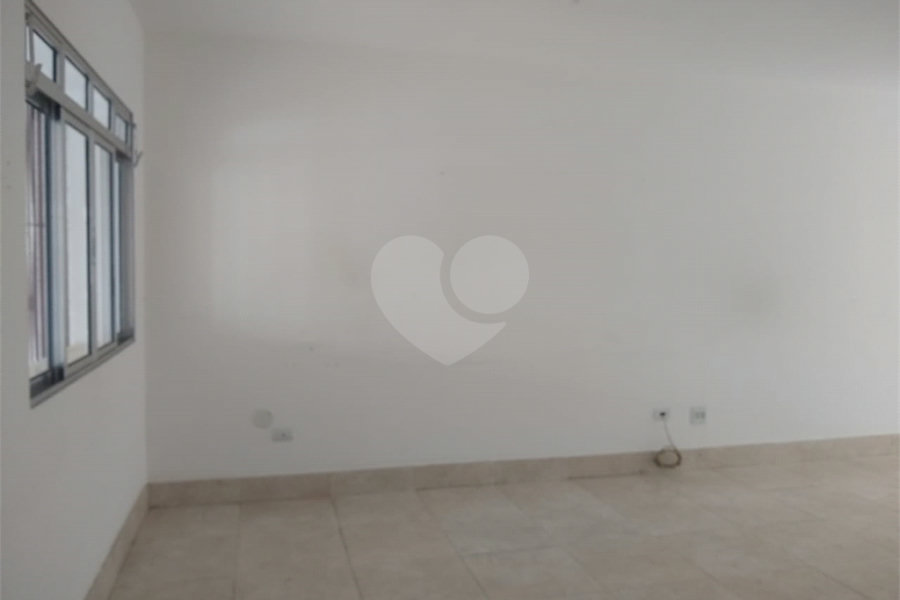 Sobrado à venda com 3 quartos em Chácara Santo Antônio, São Paulo, SP