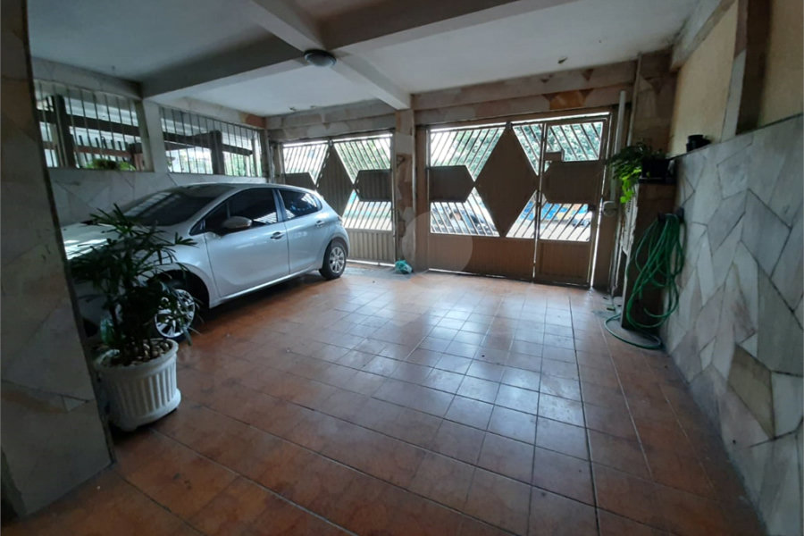 Sobrado à venda com 4 quartos, sendo 1 suíte, em Vila Maria Alta, São Paulo, SP