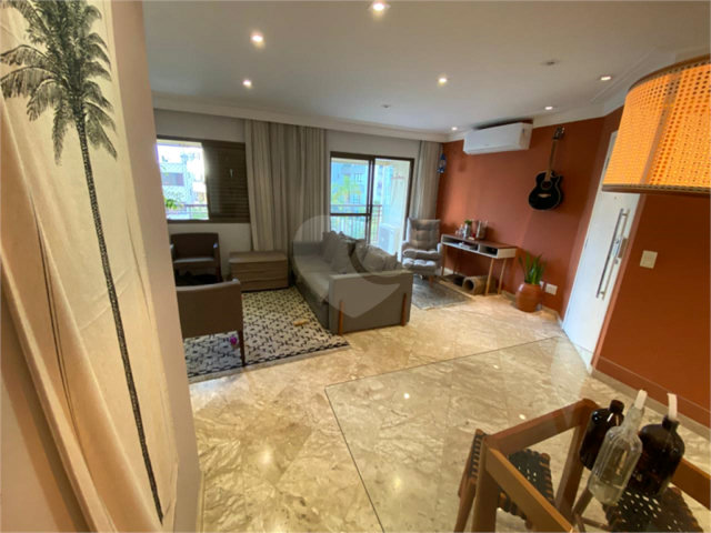 Apartamento à venda com 3 quartos, sendo 1 suíte,  em Santana, São Paulo, SP