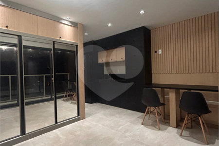 Apartamento à venda ou para alugar com 1 suíte em Pinheiros, São Paulo, SP