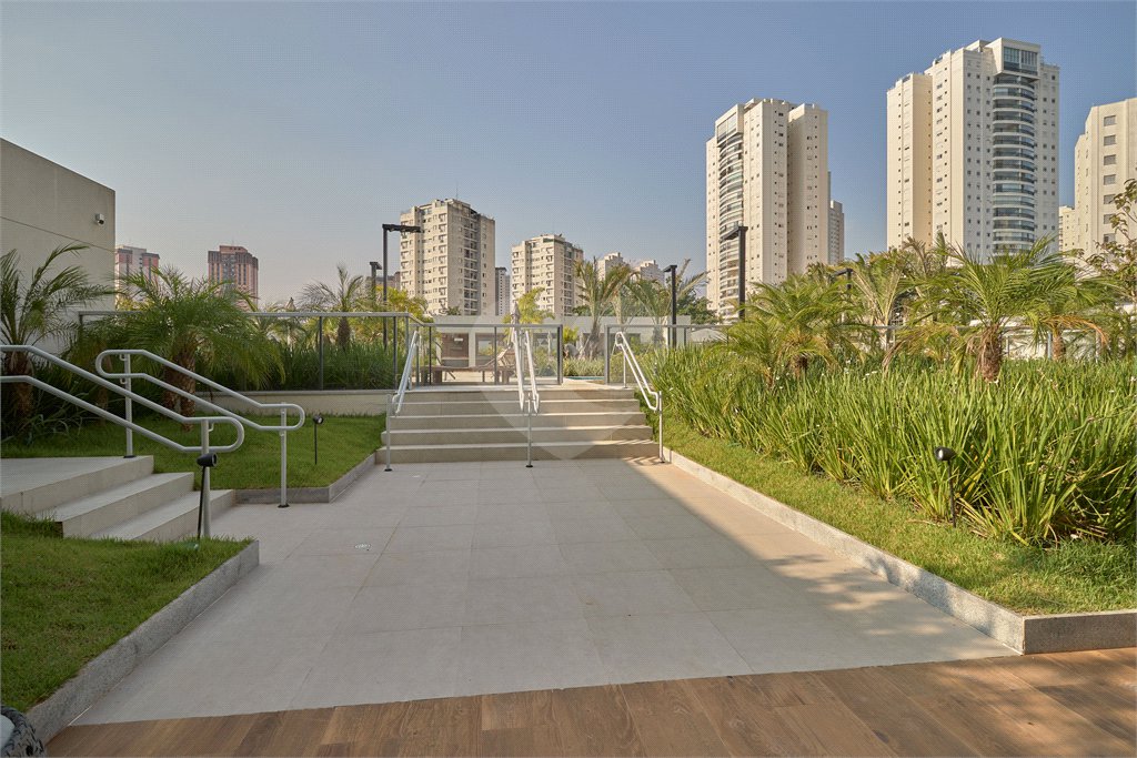 Apartamento à venda com 3 suítes em Jardim Marajoara, São Paulo, SP