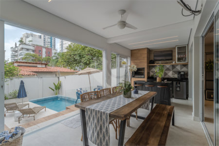 Casa à venda com 4 suítes em Jardim Prudência, São Paulo, SP
