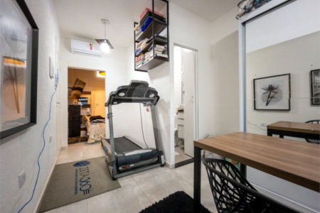 Casa à venda com 2 quartos, sendo 1 suíte, em Vila Mariana, São Paulo, SP