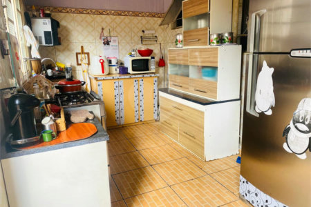 Casa à venda com 3 quartos, sendo 1 suíte, em Vila Barcelona, Sorocaba, SP