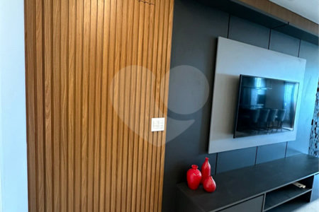 Apartamento à venda com 3 suítes em Jardim das Acácias, São Paulo, SP
