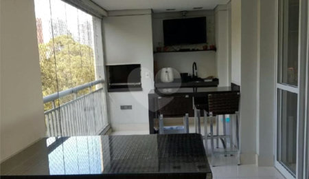 Apartamento à venda com 3 suítes em Vila Andrade, São Paulo, SP
