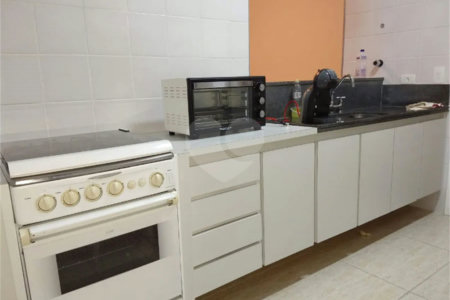 Apartamento à venda com 1 quarto em Liberdade, São Paulo, SP