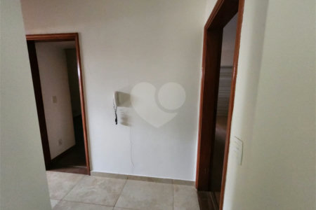 Apartamento à venda com 4 quartos, sendo 2 suítes, no Centro, Araraquara, SP