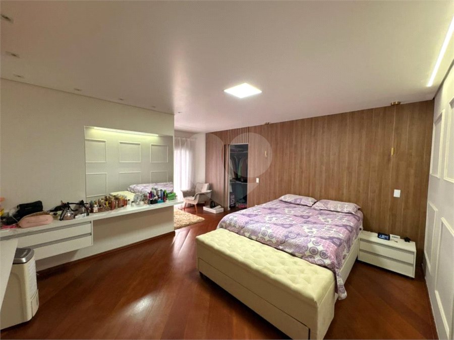 Sobrado à venda com 3 suítes em Vila Milton, Guarulhos, SP