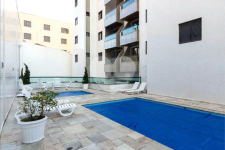 Apartamento à venda com 4 quartos, sendo 1 suíte, em Chácara Inglesa, São Paulo, SP