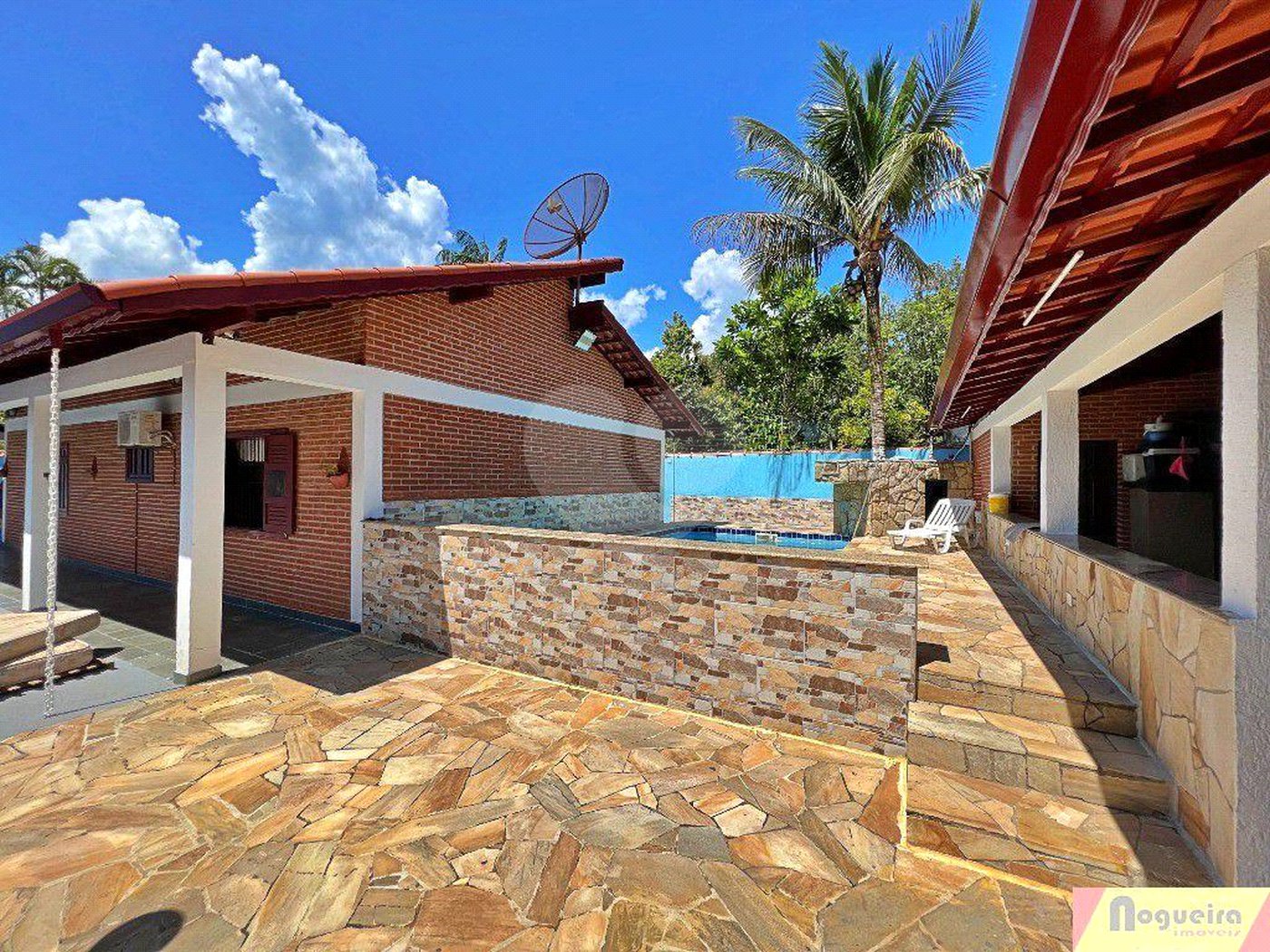 Casa Térrea à venda com 4 quartos, sendo 1 suíte, em Boracéia, São Sebastião, SP