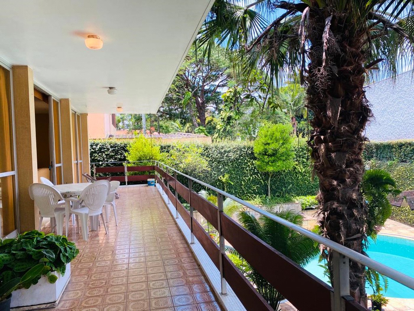 Casa à venda com 4 quartos, sendo 2 suítes, em Interlagos, São Paulo, SP