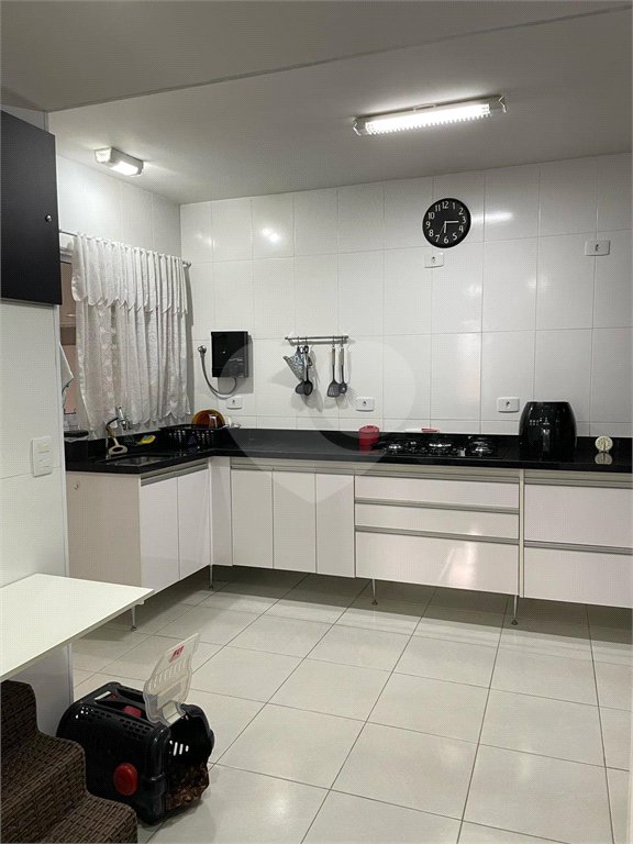 Casa à venda com 3 suítes no condomínio Tamboril, São Paulo - SP