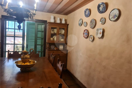 Casa à venda com 5 quartos, sendo 2 suítes,  em Jardim Morumbi, São Paulo, SP