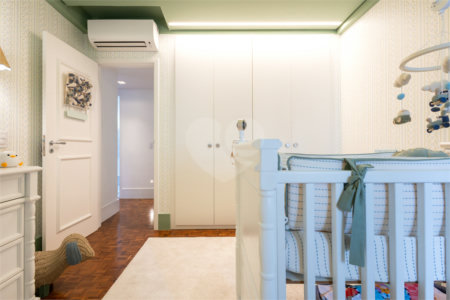 Apartamento à venda com 3 quartos, sendo 1 suíte, em Cerqueira César, São Paulo, SP