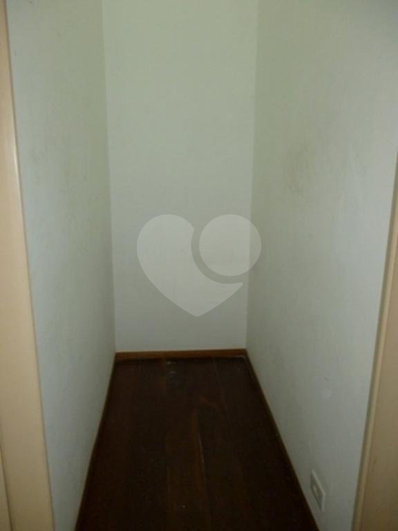 Casa Térrea à venda com 6 quartos em Vila Maria, São Paulo, SP