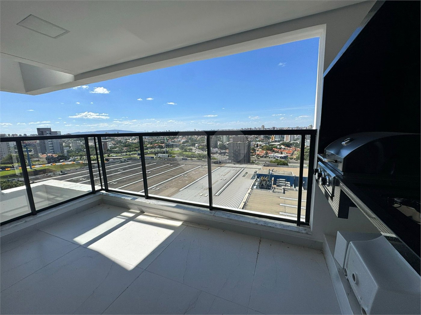 Apartamento à venda ou para alugar com 3 suítes em Parque Campolim, Sorocaba, SP