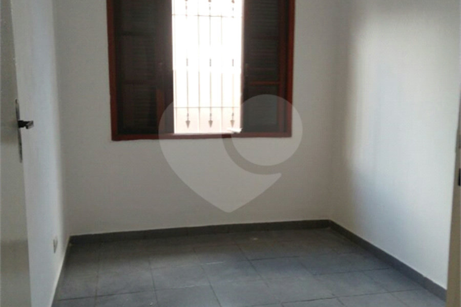 Sobrado à venda com 3 quartos, sendo 1 suíte, em Vila Nova Mazzei, São Paulo, SP